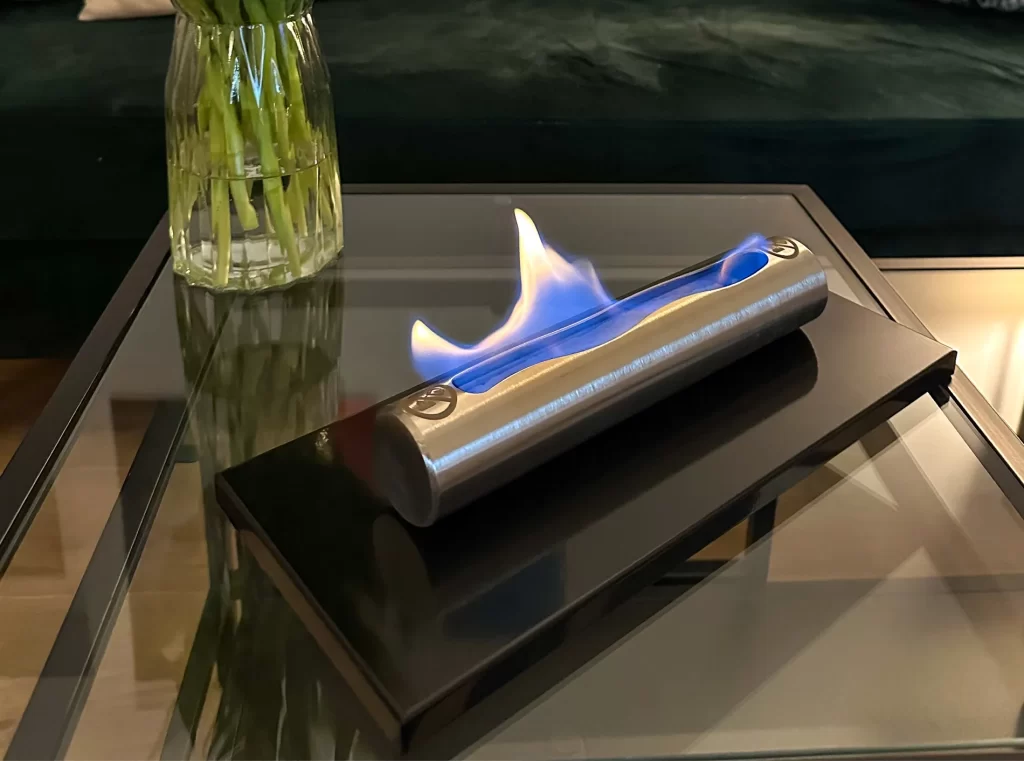 STAINLESS juodas blizgus laisvai pastatomas biožidinys